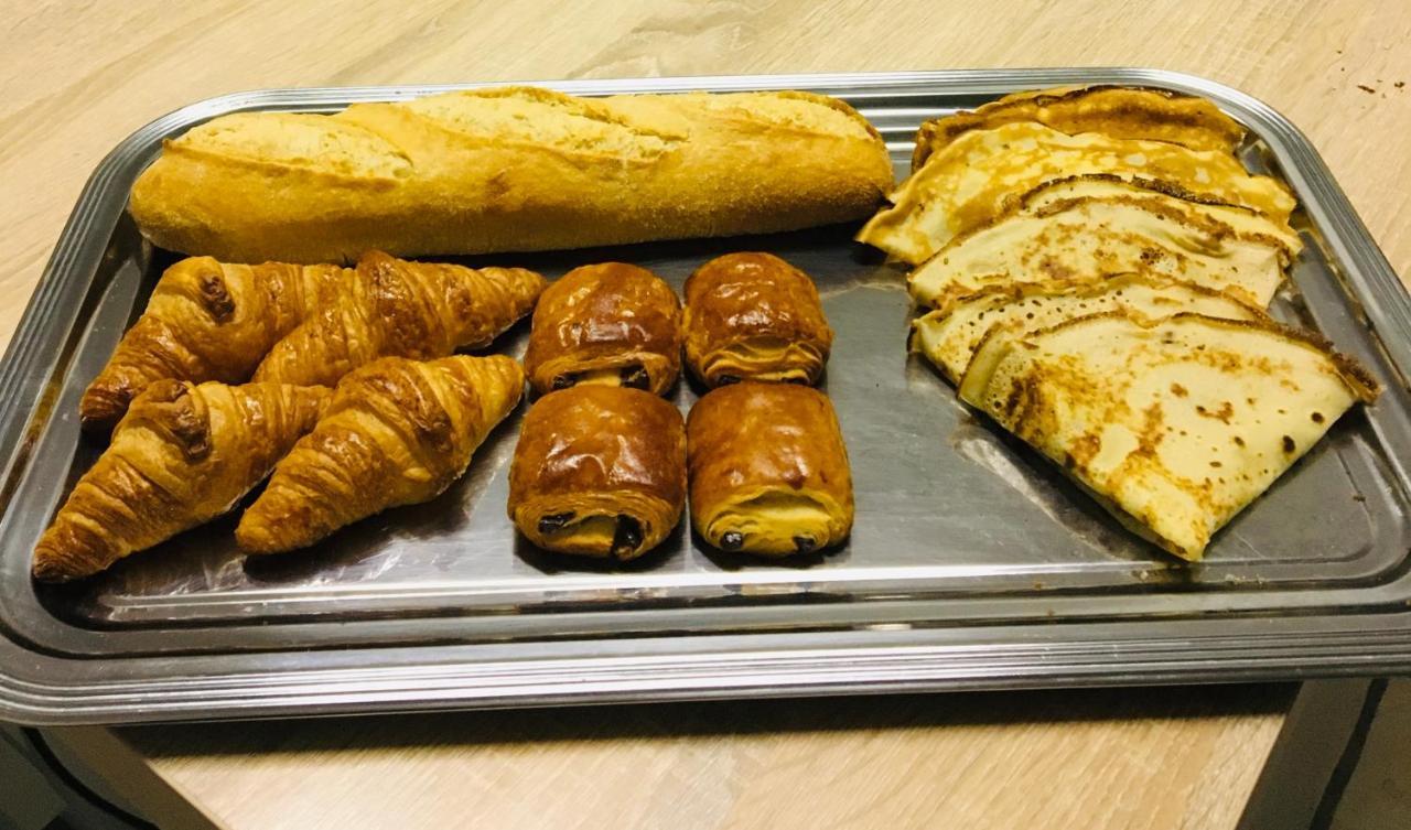 Pensjonat Le Petit Bretigny Beaumont  Zewnętrze zdjęcie