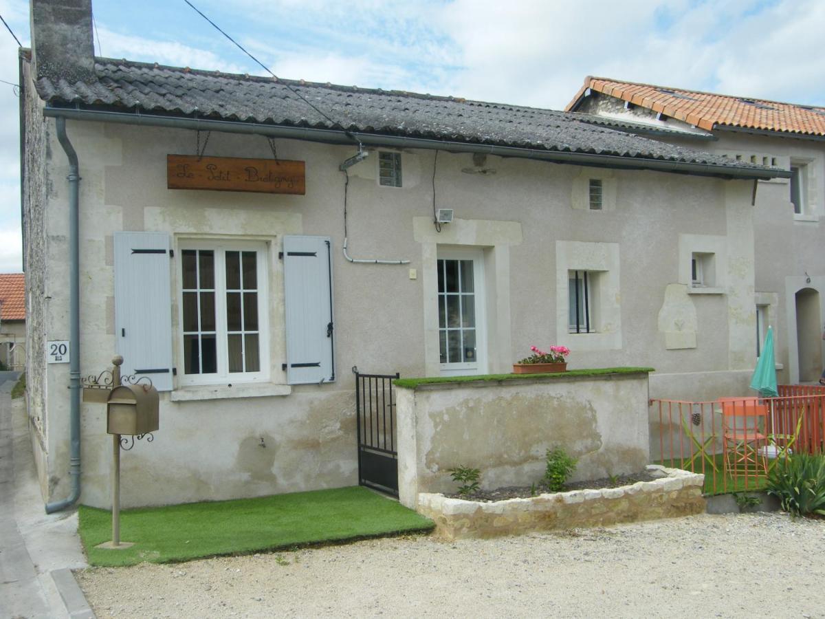 Pensjonat Le Petit Bretigny Beaumont  Zewnętrze zdjęcie